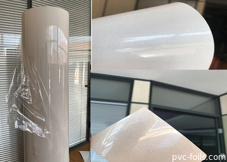 0.10mmポリ塩化ビニールの装飾的なホイルの高い光沢のある家具カバー テーブルの上のビニールの覆い